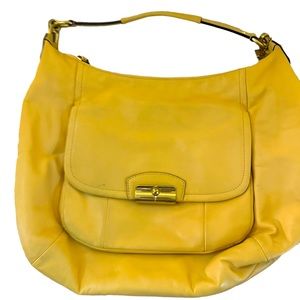Coach Mustard Shoulder Bag- Medium